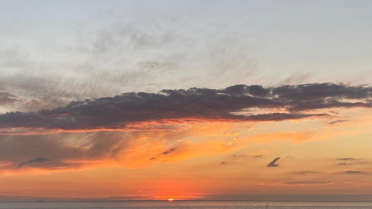 Rock'S Beach Spot Suit Costa de Caparica Ngoại thất bức ảnh